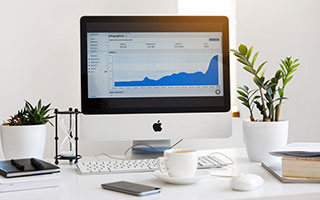 半岛体育官网入口-火箭球员哈登本赛季场均得分超，成为MVP热门，哈登在火箭季后赛场均得分