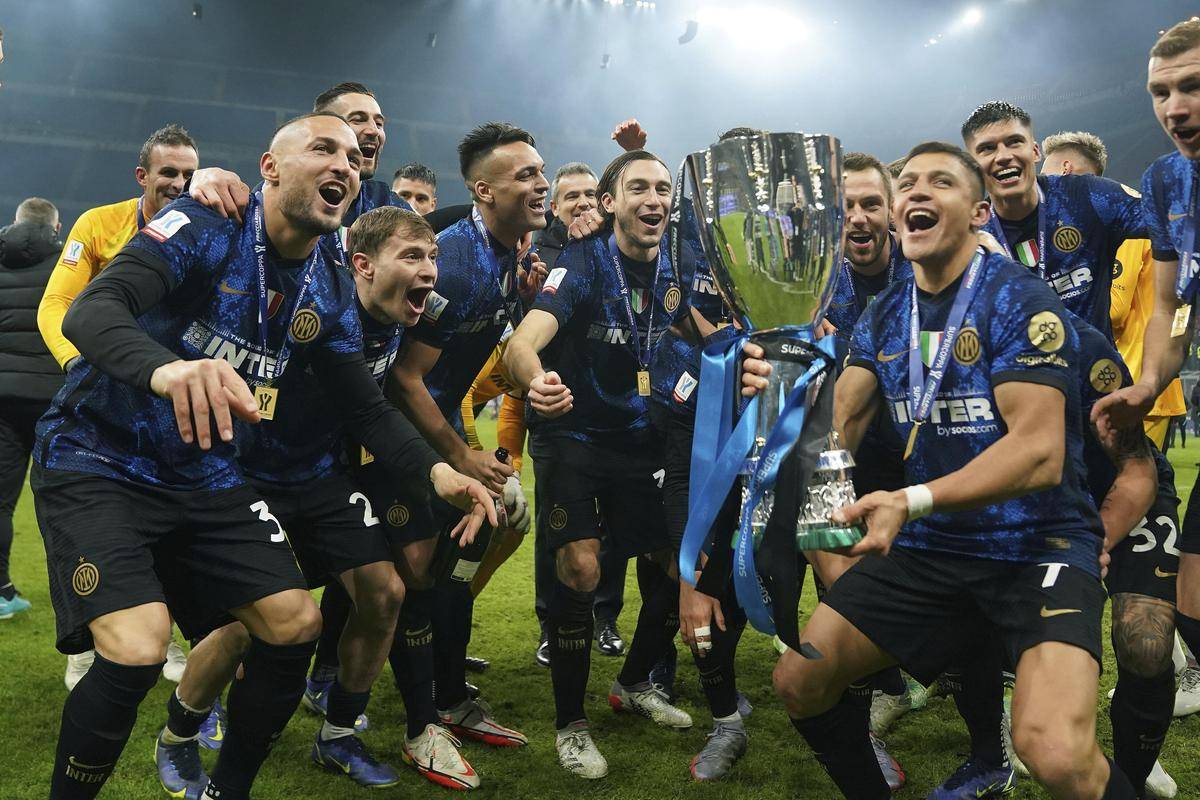 半岛体育电脑版下载-包含勒沃库森主场平局，与对手势均力敌的词条