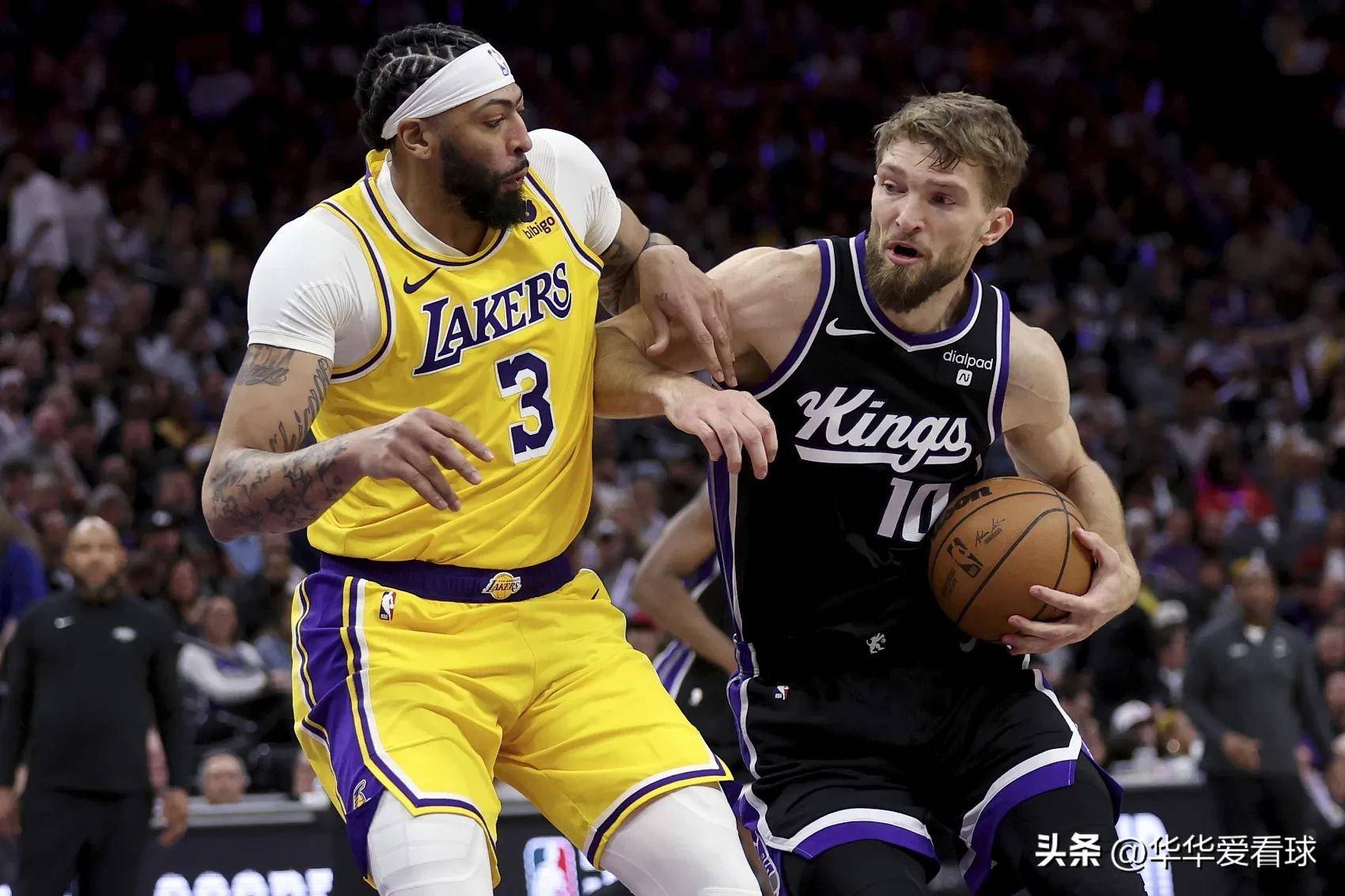 半岛体育登入-关于詹姆斯三节分，湖人力挫国王晋级八强的信息